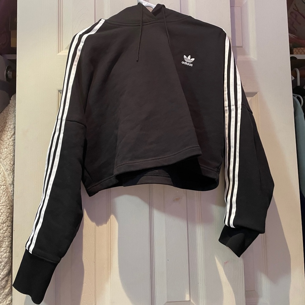 Adidas sweater cropped